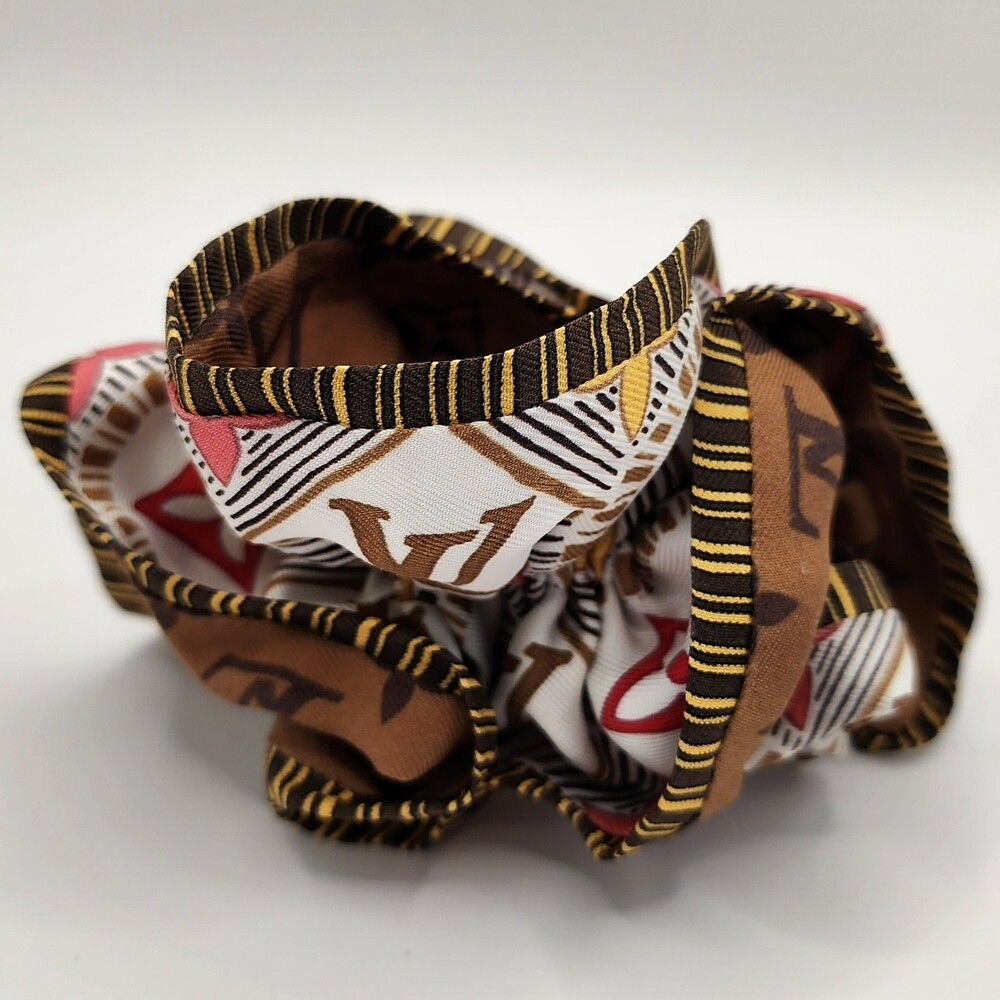 Louis Vuitton Monogram Convertible Chouchou Double-Sided Hair Scrunchie